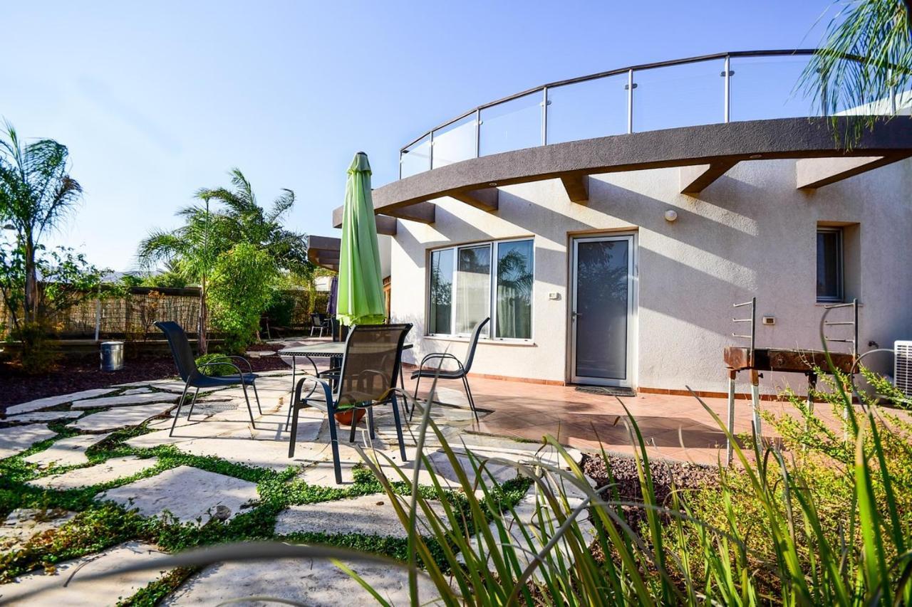 Hufsha Berama Villa Had Nes Bagian luar foto